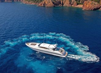 MANGUSTA 108 NAVIGATION