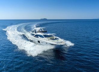 LOCATION YACHT AZIMUT 66