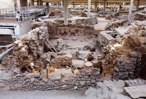 Le site archologique d'Akrotiri sur l'le de Santorin en Grce