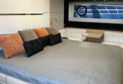 Sunseeker Predator 68 - cabine armateur