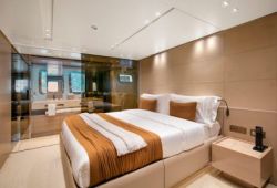 Sanlorenzo SX88 - cabine armateur