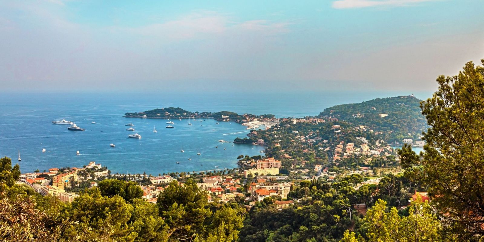 https://www.talamare.fr/medias/Location yacht Saint-Jean-Cap-Ferrat, louer un yacht  Saint-Jean-Cap-Ferrat