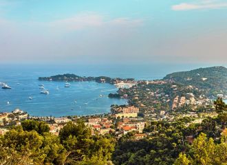 Location yacht Saint-Jean-Cap-Ferrat, louer un yacht  Saint-Jean-Cap-Ferrat