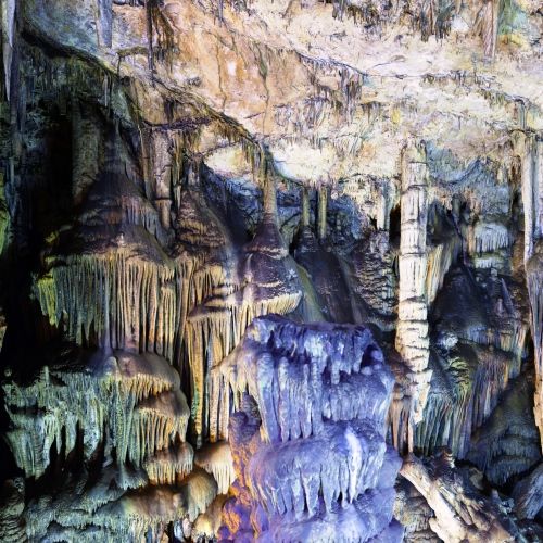 La grotte de Dikt ou le lieu de naissance de Zeus en Crte