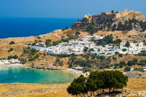 L'le de Rhodes en Grce, clbre pour ses btiments historiques et ses superbes plages