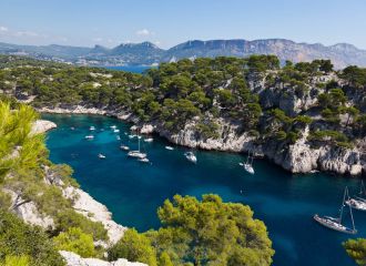 Location yacht Calanques, louer un yacht dans les Calanques  Marseille