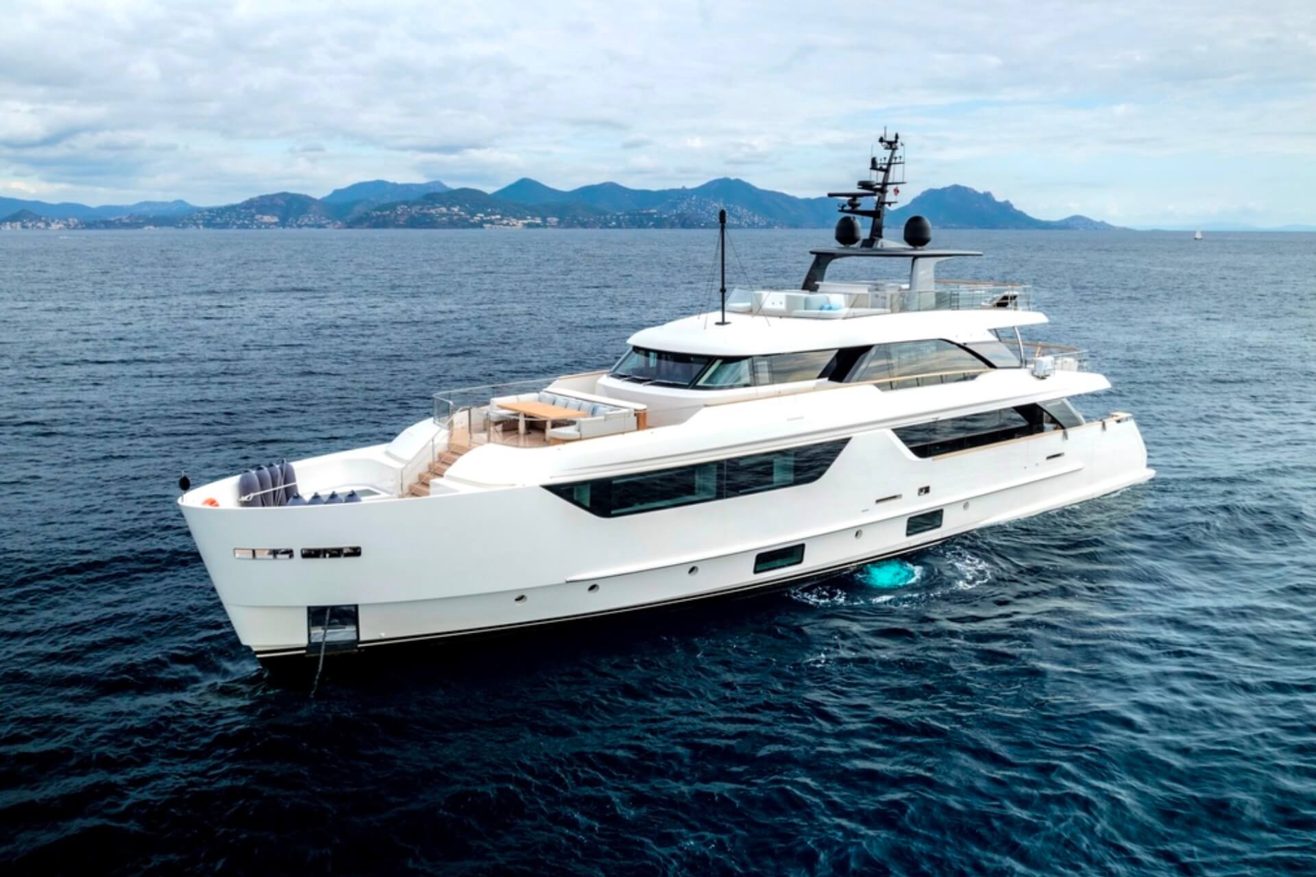 sanlorenzo yacht turnover