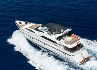 LOCATION YACHT AZIMUT 30M