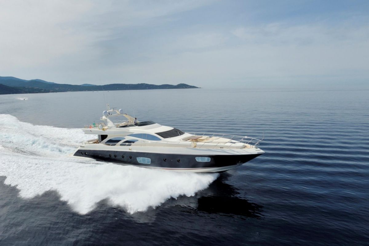 AZIMUT 100 EN NAVIGATION