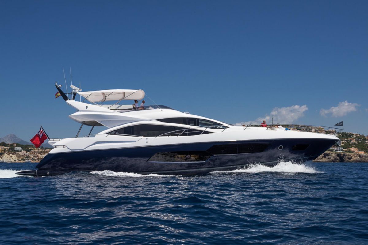 LOCATION YACHT SUNSEEKER 80