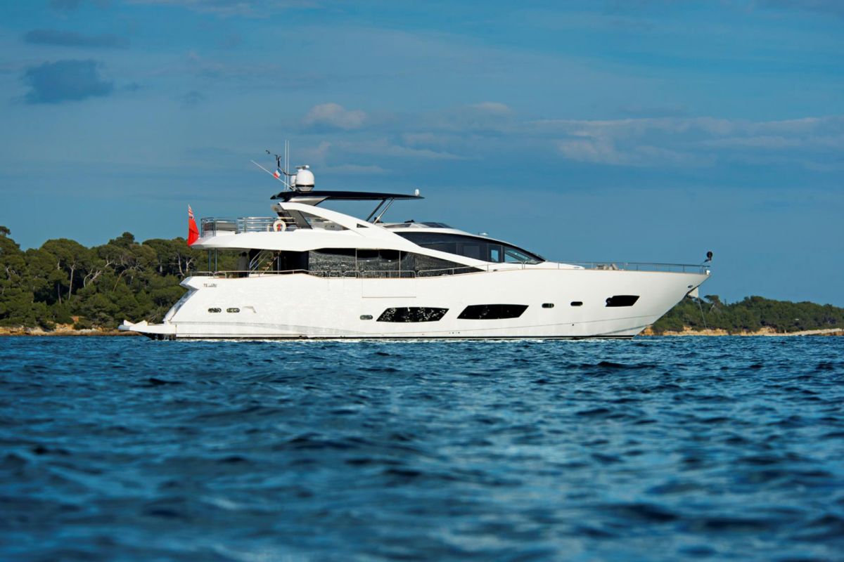 LOCATION YACHT SUNSEEKER 28